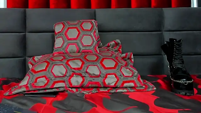 Chat XXX en directo de RavenKnight_