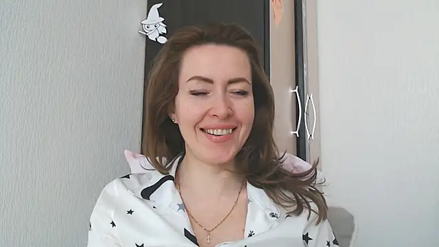 NicoleEunice87 Adlı Modelin Canlı XXX Sohbeti