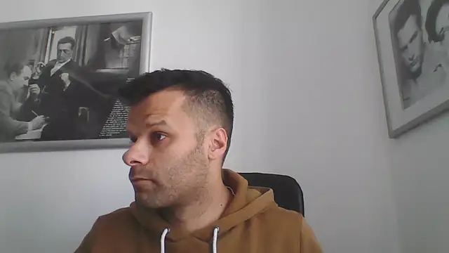 Chat XXX Live FROCETTO93