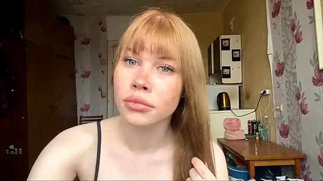 XXX chat uživo modela OutCan