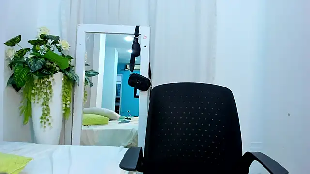 Živý XXX chat ViictoriiaSaenz