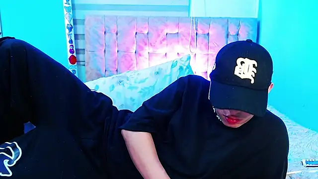 _justinmoon2 লাইভ XXX চ্যাট