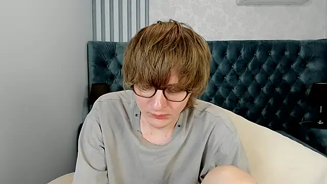 TaylerBev webcam show