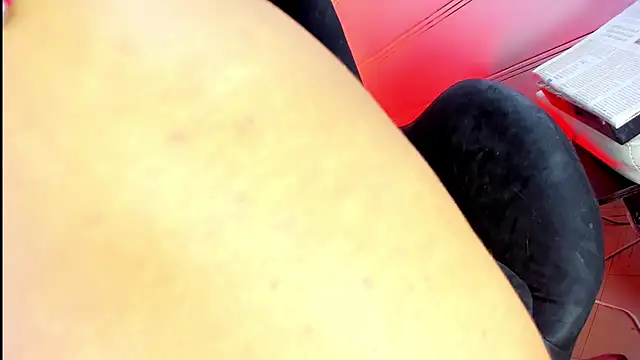 MargaretQualley webcam show