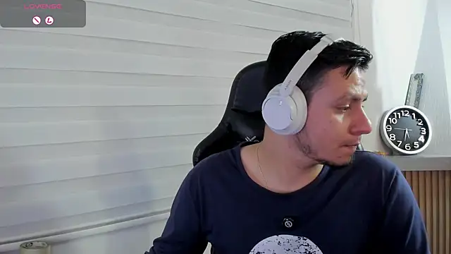 Chatroom XXX en direct de Rick_Adams