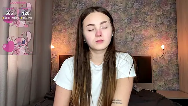 LoraDavi 现场XXX聊天