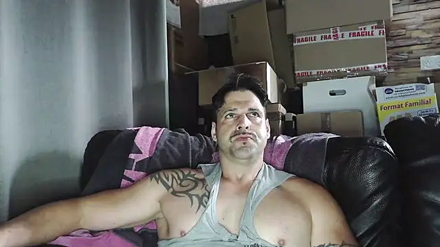 XxBigboybandxX Webcam Show