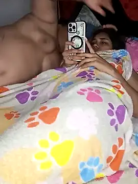 โชว์เว็บแคมของ SOLYLUNASEX