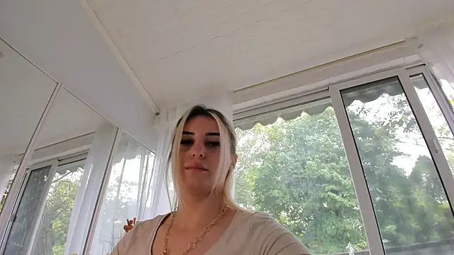 Ella_Vee Live XXX-chat