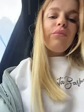 HarrietDart's Live XXX Chat