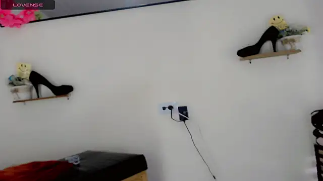 NathalialLooes live XXX chat