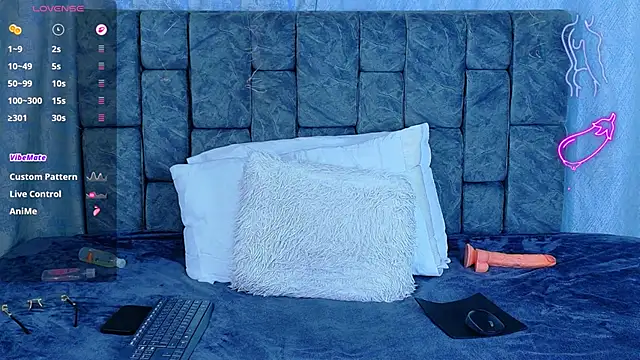 NicolasTorrez: вебкам-шоу