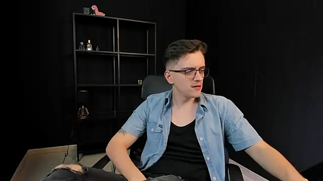 FelixStarkk 라이브 XXX 채팅