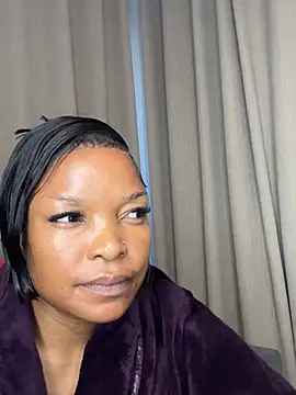 Czat XXX na żywo – slimcateee