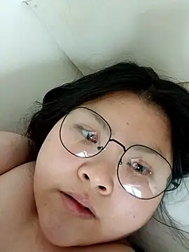 hello098712's Webcam Show