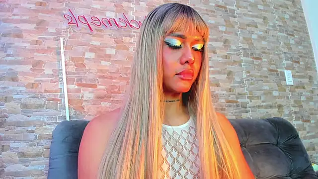 Dreams_Chloe's Webcam Show