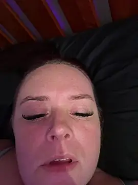 carinabro10 ওয়েবক্যাম শো