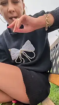 Chat XXX en directo de Risky_girl23_