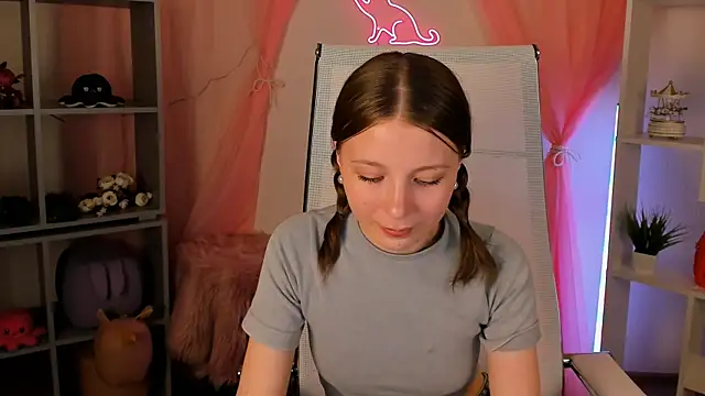 Онлайн чат XXX ElliFrankenweenie