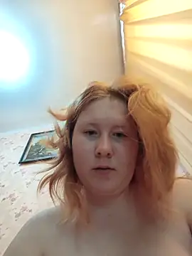 MiaKissy live XXX chat