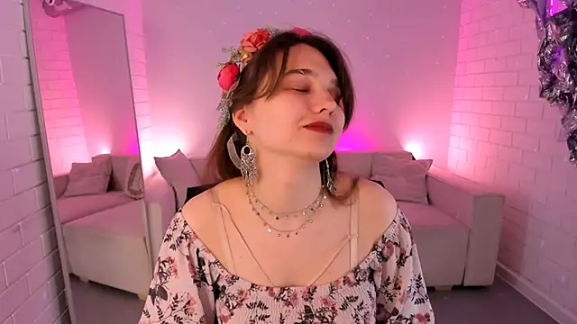 TessaMill 现场XXX聊天