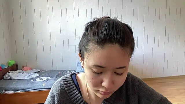 YourMiIa Chat XXX in diretta