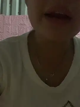 دردشة Lara-11 الجنسية المباشرة