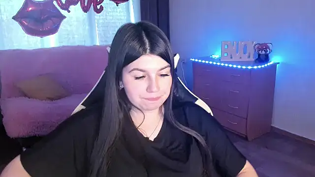 KisaModel live XXX chat