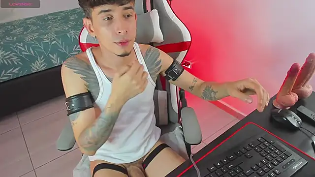 Nova__hard Live XXX Chat