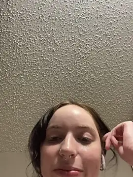 Dreamy2003's Webcam Show