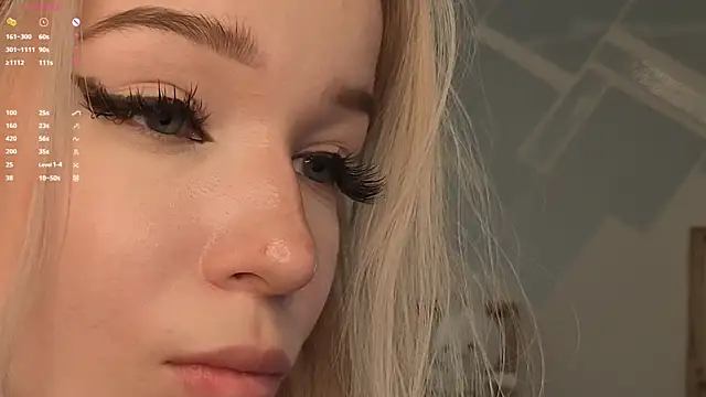 Show de EvaSolisv na webcam