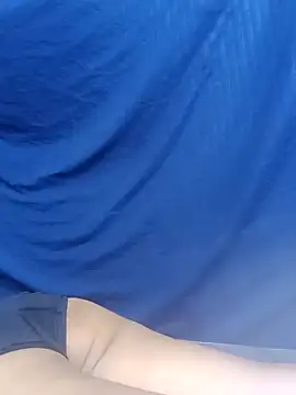 Rasi-Leen Live XXX chat