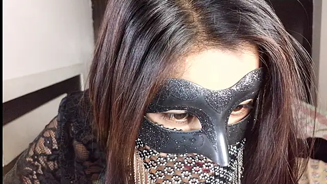 Alina_Teen Chat XXX in diretta