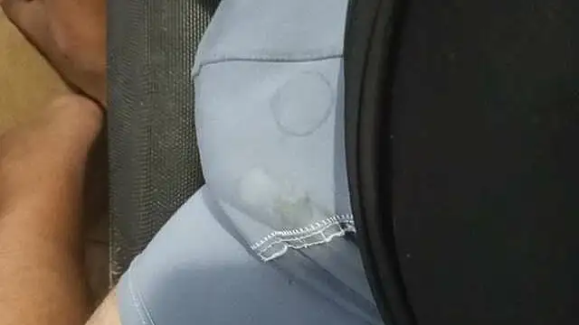 Pertunjukan Kamera Web Dominador_Absolut