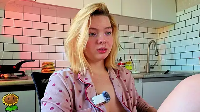 Chat +18 de MelinaBunnyyy ao vivo