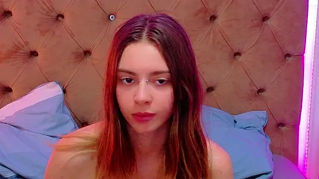 Chat +18 de CoraVex ao vivo