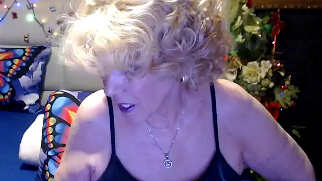 Chatroom XXX en direct de HappyWomanOn