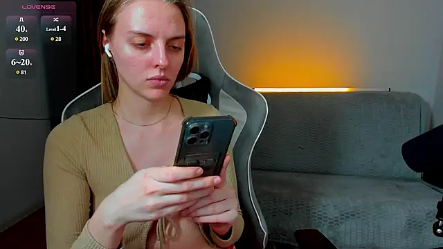 XXX chat uživo modela Jam_cream