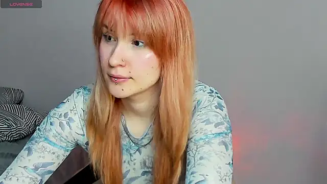 Sweet_white_chocolate: онлайн-секс-чат