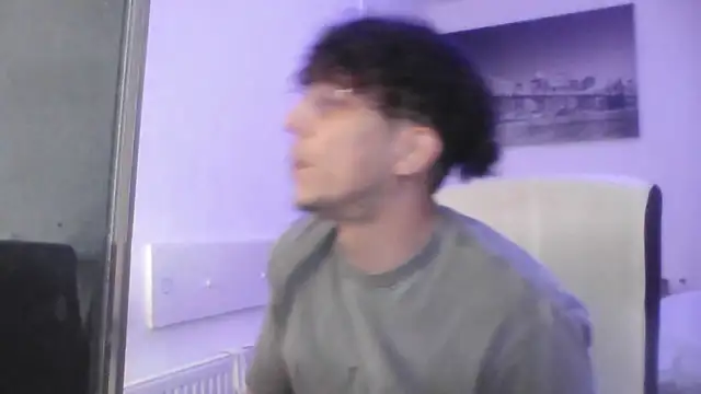 TitanNoir Pertunjukan Webcam