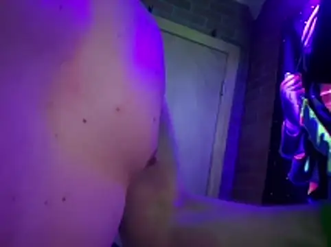 Show modela chronic_vibez na web-kameri