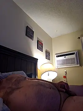 Roddog18: онлайн-секс-чат