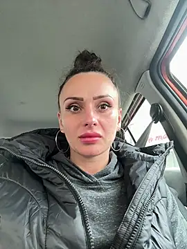 Caramellaa Chat XXX live