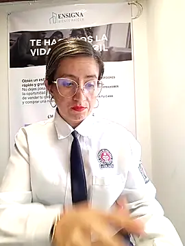 Valentina--1's Live XXX Chat