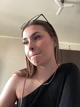 Chat XXX Live Caty_Kissy
