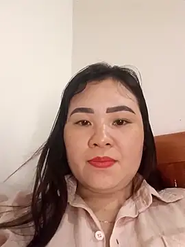 Tits28-2's Live XXX Chat