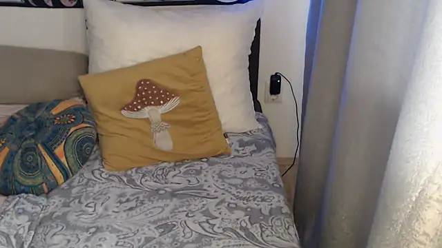 AlienforTwenty – Live XXX-chat