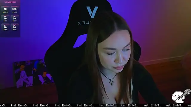 Emili1- Chat XXX live