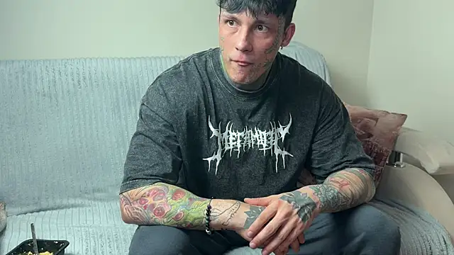 دردشة Anubisgods الجنسية المباشرة