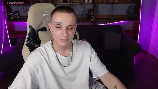 Pertunjukan Kamera Web Dreamkai